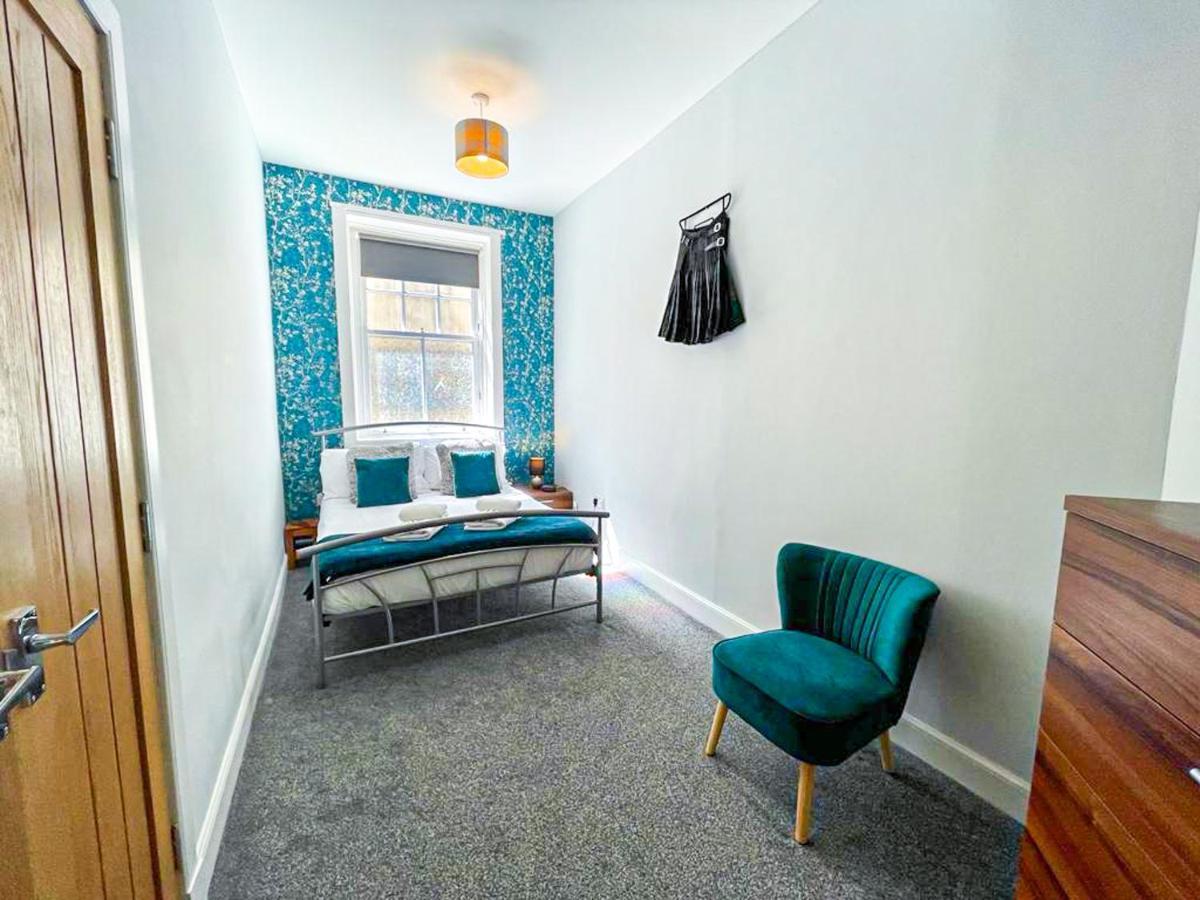 Stunning 2 Bed Apt Nr The Royal Mile & The Castle 에든버러 외부 사진